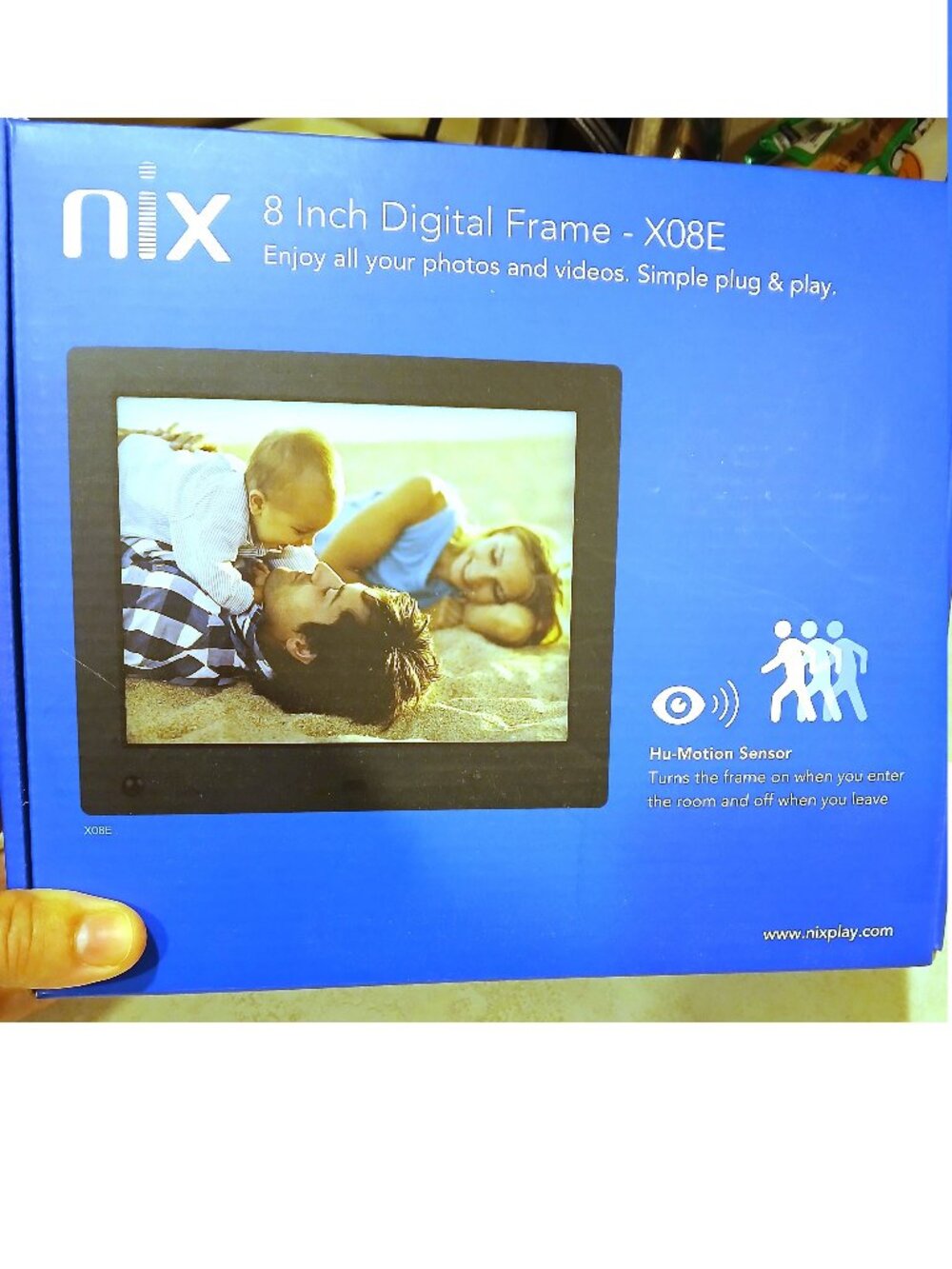 DIGITAL PHOTO FRAME (by Nix)